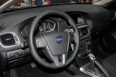 沃尔沃-沃尔沃V40