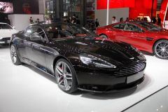 阿斯顿·马丁-阿斯顿马丁 DB9