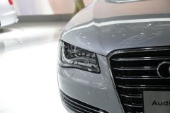 奥迪-奥迪A8L 混动版