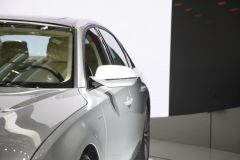 奥迪-奥迪A8L 混动版