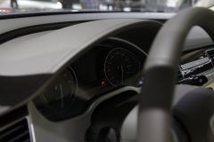 奥迪-奥迪A8L 混动版