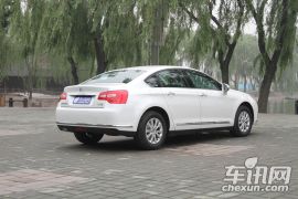 东风雪铁龙-雪铁龙C5-2.0L 自动尊享型