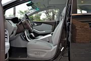 东风裕隆-纳智捷 5 Sedan-1.8T 自动旗舰型