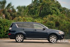 三菱-欧蓝德2013款