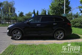 现代-格锐-3.0L 7座豪华型