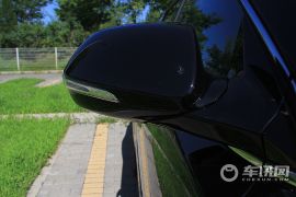 现代-格锐-3.0L 7座豪华型