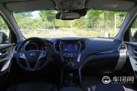 现代-格锐-3.0L 7座豪华型