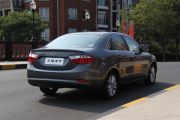奇瑞汽车-艾瑞泽7 -1.6L DVVT CVT致享版