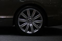 宾利-宾利FLYING SPUR