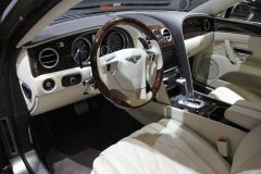 宾利-宾利FLYING SPUR