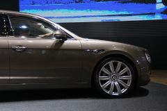 宾利-宾利FLYING SPUR