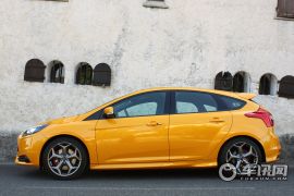 福特-2013款福特福克斯ST
