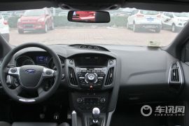 福特-Focus ST(进口)-2.0T ST 标准版