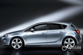 沃克斯豪尔-ASTRA--基本型