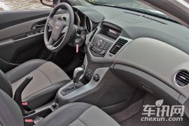 通用雪佛兰-科鲁兹-1.6L SE MT