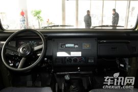 北汽制造-北京212