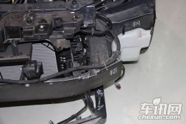 上海汽车-荣威950拆解