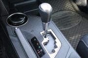 一汽丰田-丰田RAV4-2.0L CVT四驱新锐版