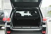 Jeep-大切诺基-3.6L 豪华导航版