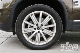 上海大众-途观-1.8TSI 自动四驱豪华版