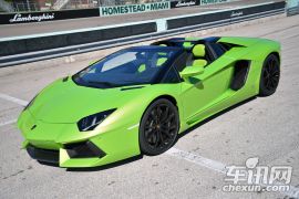 兰博基尼-Aventador-LP 700-4 Roadster