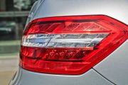 北京奔驰-奔驰E级-E260L 豪华型