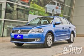 上海大众-朗逸-1.4TSI DSG豪华导航版