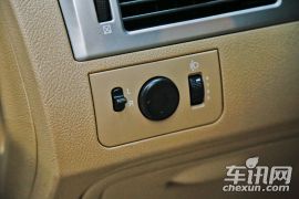 通用别克-凯越-1.5L 自动经典型