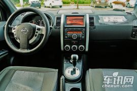 东风日产-奇骏-2.5L XV 至尊版 CVT 4WD