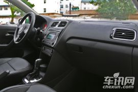 上海大众-POLO-1.4L 自动豪华版