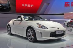 日产-370Z