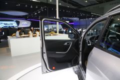 江铃汽车-新驭胜S350