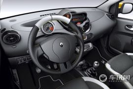 雷诺-Twingo Red Bull Racing RB7特别版