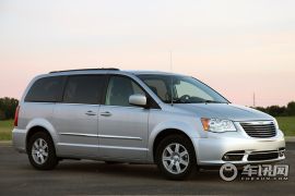 克莱斯勒-Town and Country