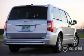 克莱斯勒-Town and Country