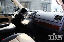 大众-Multivan-2.0T 商务版