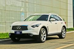 英菲尼迪QX70