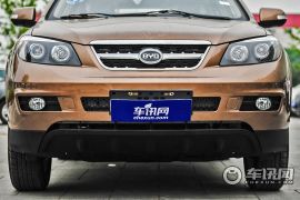 比亚迪-比亚迪S6-白金版 2.0L 手动精英型