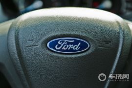 长安福特-翼搏-1.5L MT风尚型