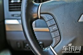 三菱-帕杰罗-3.0L 豪华版