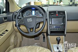 北汽新能源-E150EV-两厢 E150 EV 电动科技版