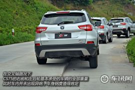 时速200km！西部汽车试验场体验长安CS75