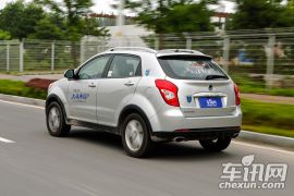 双龙汽车-柯兰多