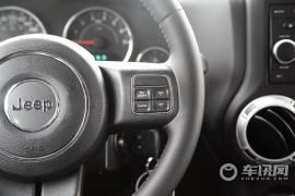 Jeep-牧马人-2.8TD 四门版 Sahara