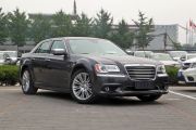 克莱斯勒-克莱斯勒300C（进口）-3.0L 卓越版