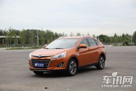 东风裕隆-优6 SUV-2.0T 旗舰型