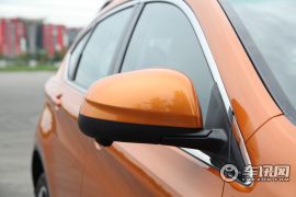 东风裕隆-优6 SUV-2.0T 旗舰型