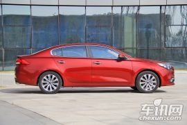 东风悦达起亚-起亚K4-1.8L 自动DLX