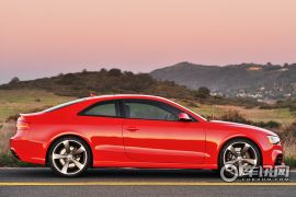 奥迪-奥迪RS5 2013