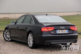 奥迪-奥迪S8 2013